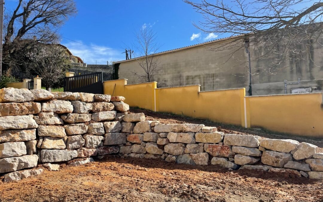 Mur d&rsquo;enrochement
